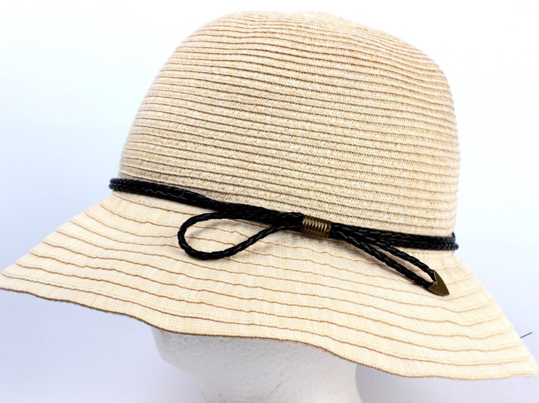 Packable braid hat w band beige Style: H/4234 image 0